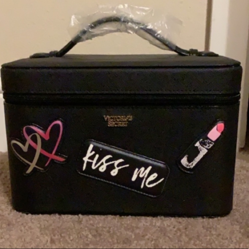 NWT Victoria Secret Makeup Carrier